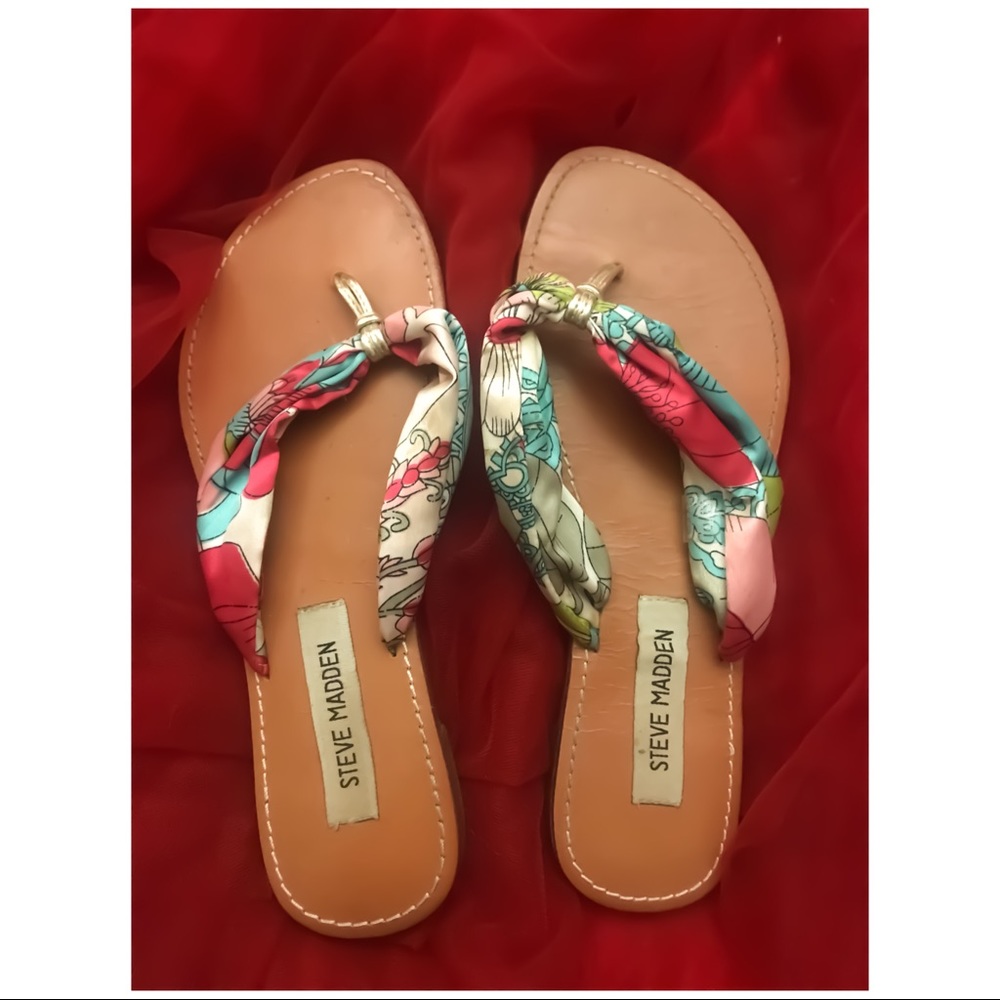 Steve Madden Multicolor Scarf-Detail Tan Leather Flip Flops